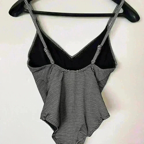 Chelsea 28 Stripe V-Neck Swimsuit - Picture 3 of 6